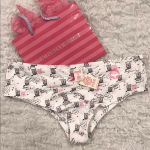NWT VS Pink Low-Rise Cheeky Hipster Owl Panty M